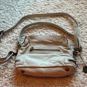 Elegant Cream Crossbody Bag